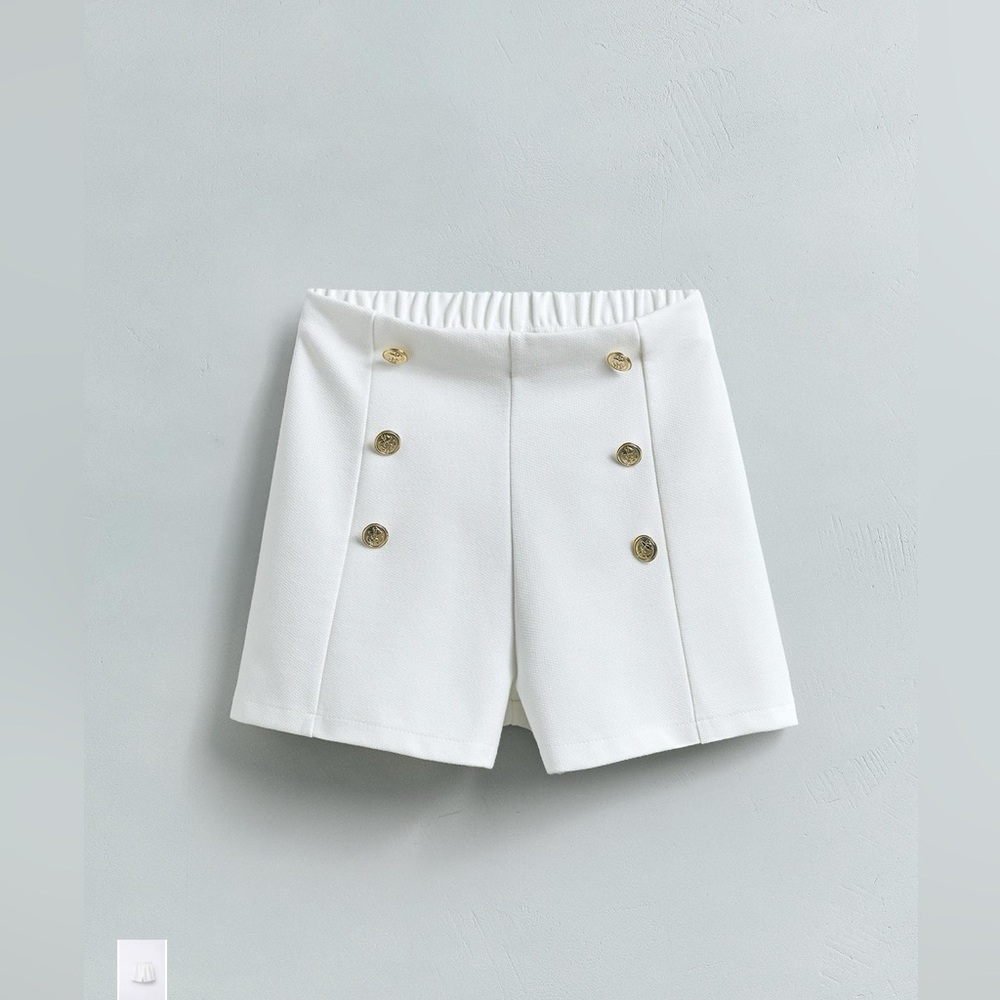 Zara white high waisted shorts with gold buttons worn once great condition